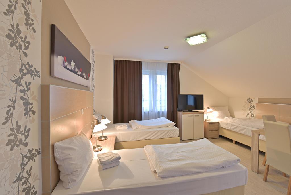 Alt-finthen Gæstehus 3*